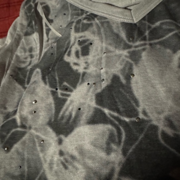 Dkny short sleeve top - Picture 3 of 4